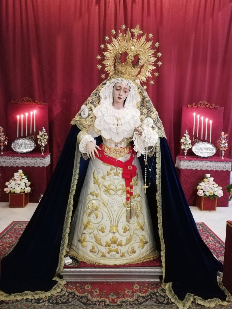 Besamanos a la Virgen de Misericordia de Paz y Misericordia de Rochelambert // Agrupación