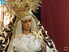 Besamanos a la Virgen de las Angustias de los Gitanos // Carlos Iglesia