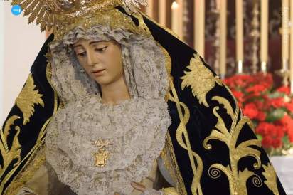 Besamanos de la Virgen de Regla de los Panaderos // Ángela Vilches