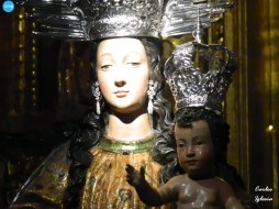 Veneración de la Virgen del Rosario de la Corona // Carlos Iglesia