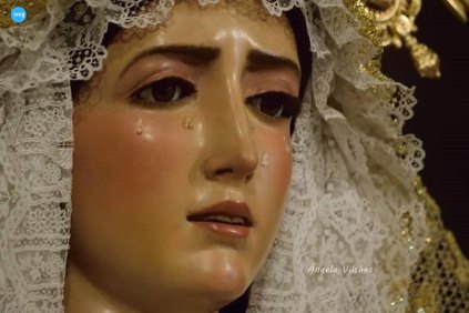 Veneración a la Virgen del Dulce Nombre // Ángela Vilches