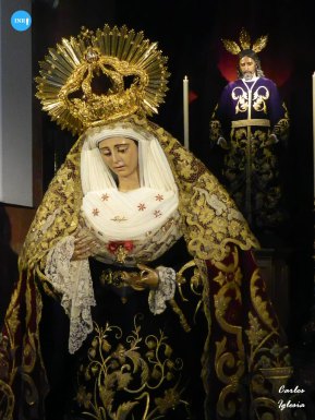 Veneración de la Virgen de Regla de los Panaderos // Carlos Iglesia