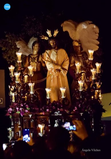 Señor de Nazaret y Virgen del Amor de Pino Montano // Ángela Vilches