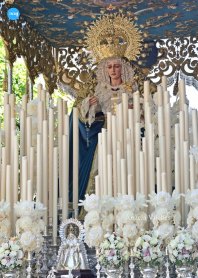 Cristo de la Sed y Virgen de Consolación // Ángela Vilches