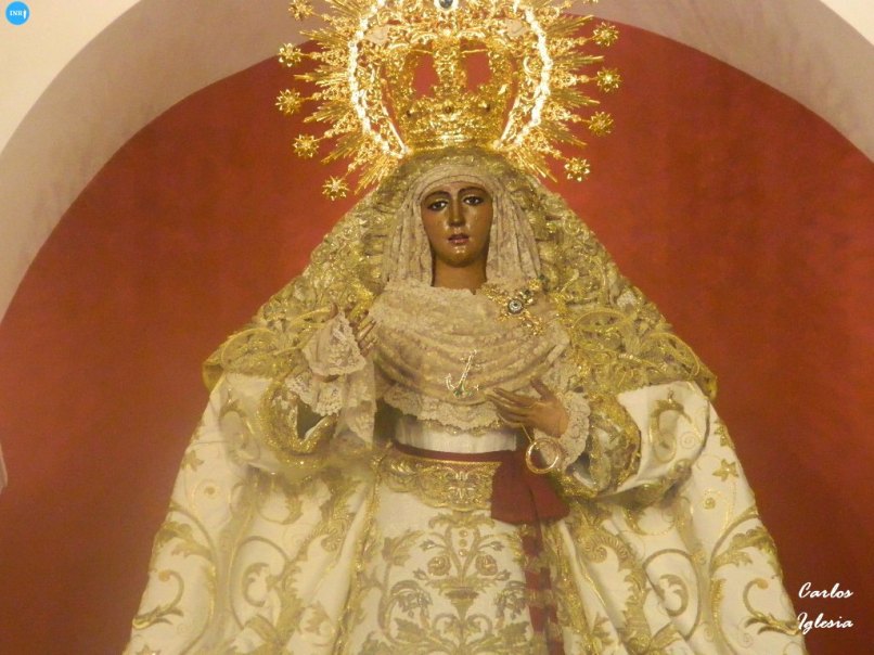 Virgen de la Esperanza de Triana // Carlos Iglesia