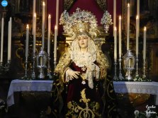 Besamanos de la Virgen de los Dolores de Santa Cruz // Carlos Iglesia